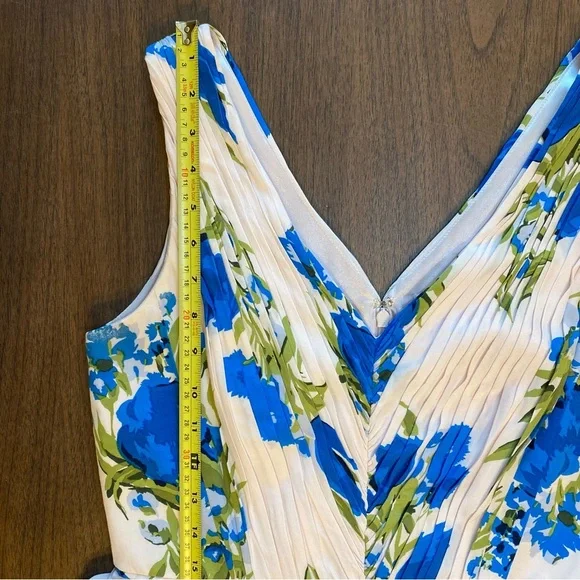 Boden Women’s Serena Swishy Pink Blue Floral Dress V Neck Size 6R - Picture 11 of 13